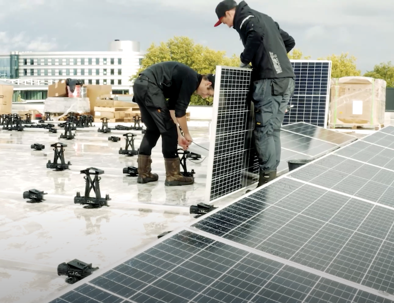 3C schakelt over op zonne-energie