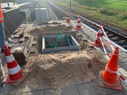 UCS Handhole met integelbaar deksel, 1220x1220x1050mm (inw.) B125.