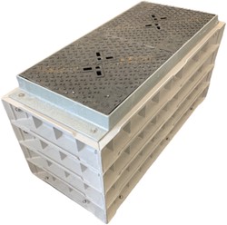 UCS Handhole 1220x450x600mm (inw.) D400 gietijzeren deksel