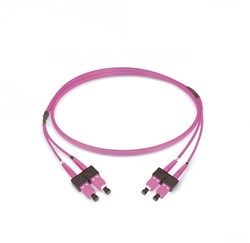 Datwyler Patchkabel OM4, SC/PC-SC/PC, duplex, violet (Kies lengte)